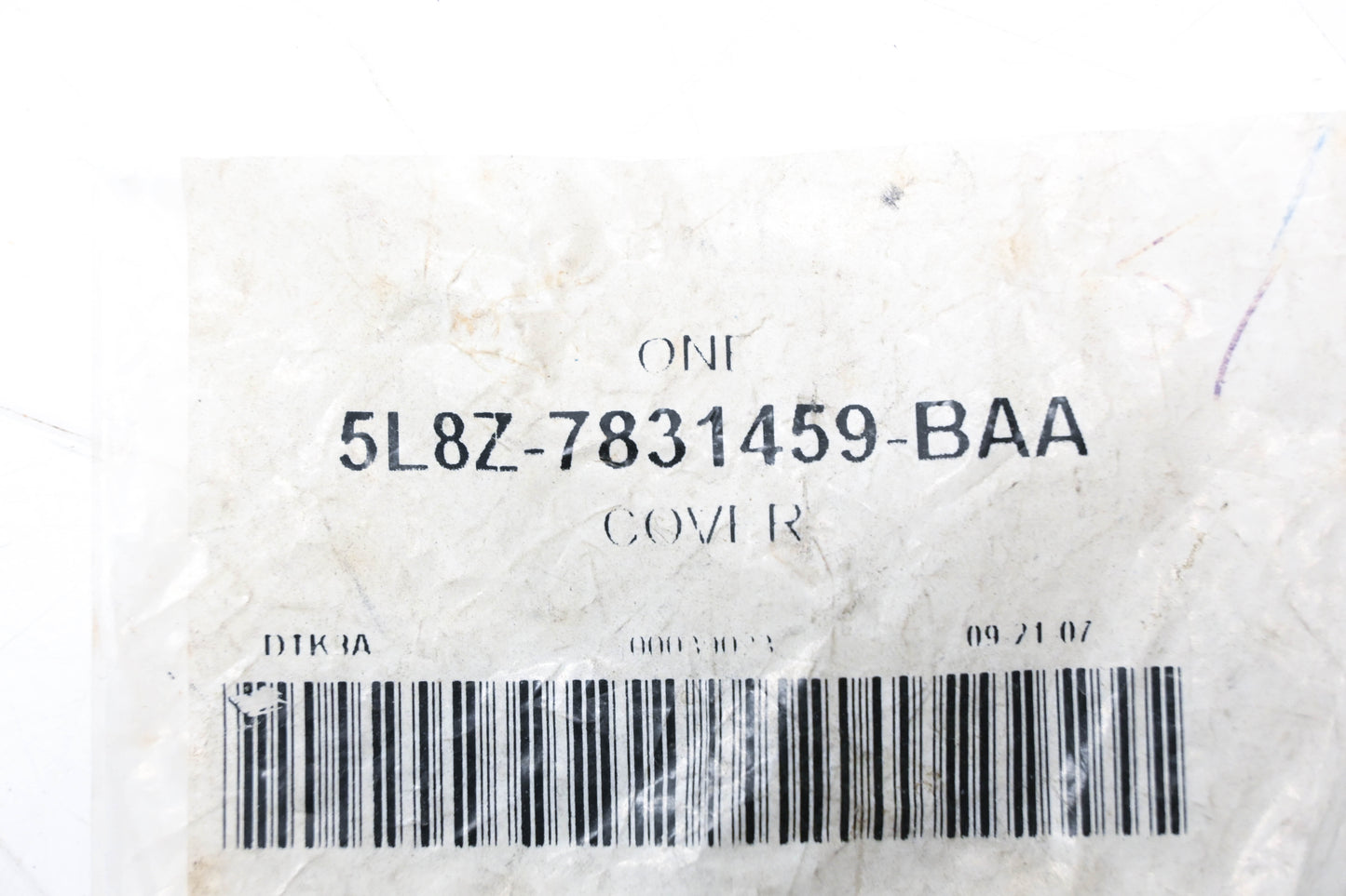 New OEM Ford 5L8Z-7831459-BAA Cover NOS