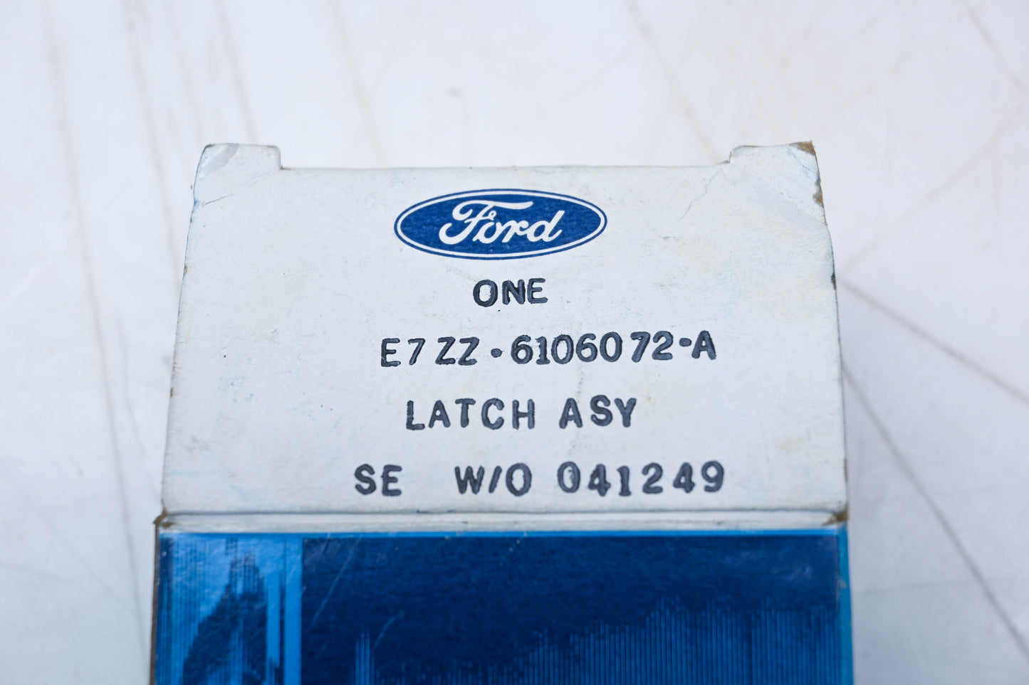 New OEM Ford E7ZZ-6106072-A Glove Compartment Latch Assembly NOS