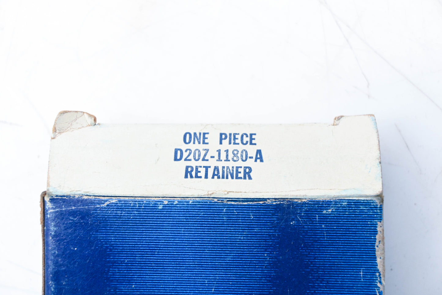 New OEM Ford D2OZ-1180-A Axle Bearing Retainer NOS