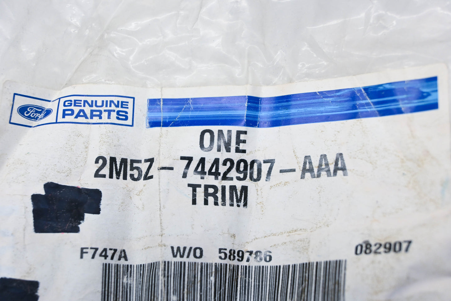 New OEM Ford 2M5Z-7442907-AAA Tailgate Trim NOS