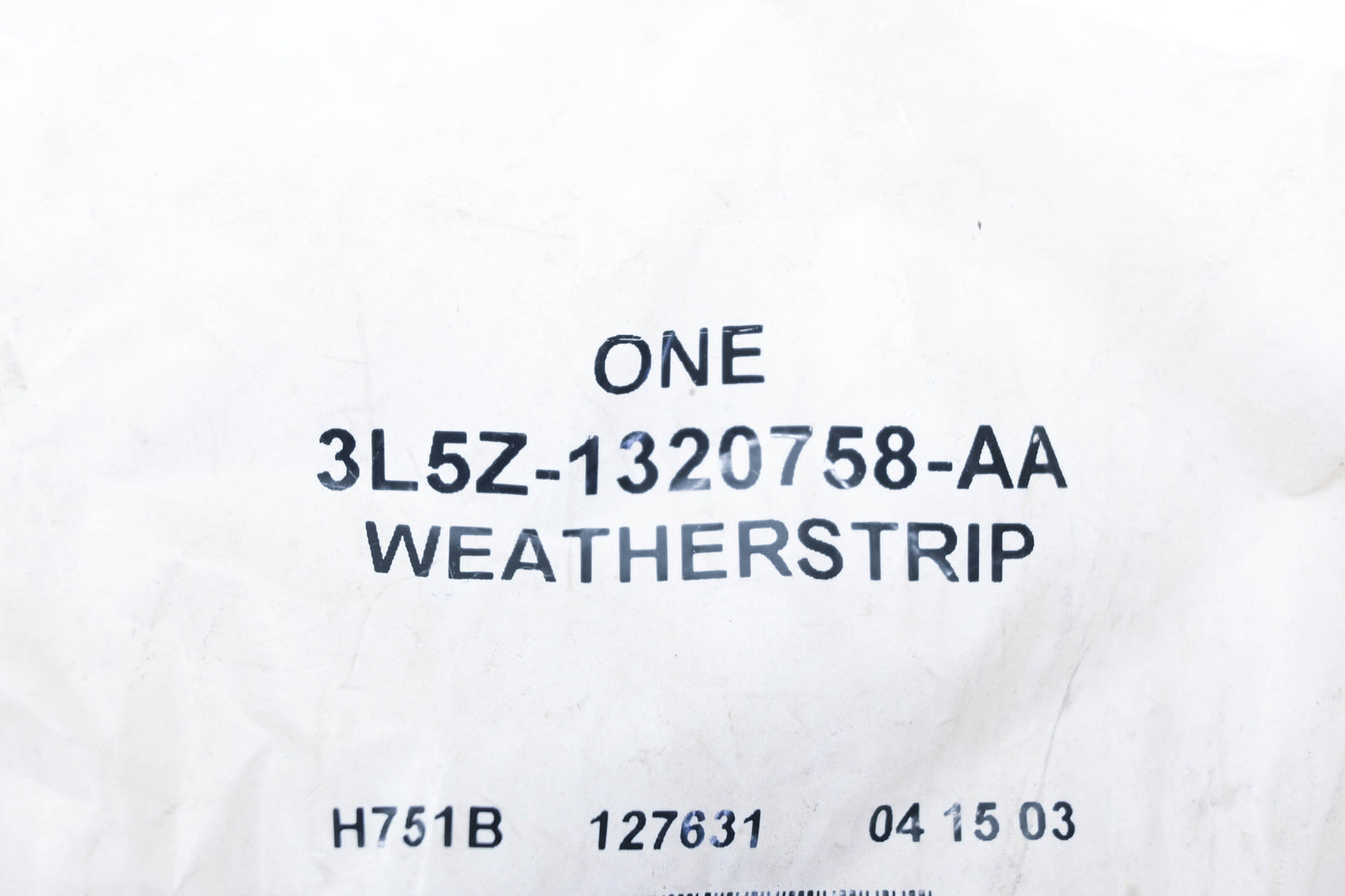 New OEM Ford 3L5Z-1320758-AA 9.5" Lower Door Weatherstrip NOS
