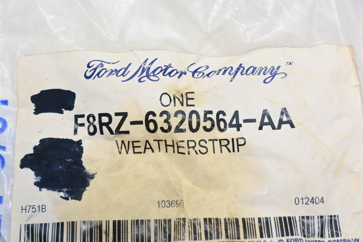 New OEM Ford F8RZ-6320564-AA Right Side Door Weatherstrip Assembly NOS