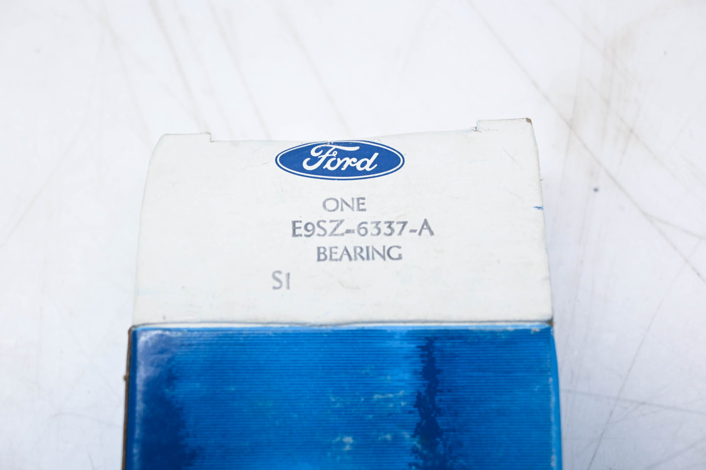 New OEM Ford E9SZ-6337-A Engine Crankshaft Main Bearing NOS