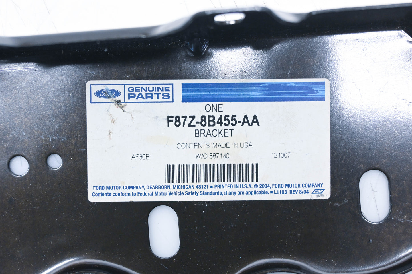 New OEM Ford F87Z-8B455-AA Right Side Panel Support Bracket NOS