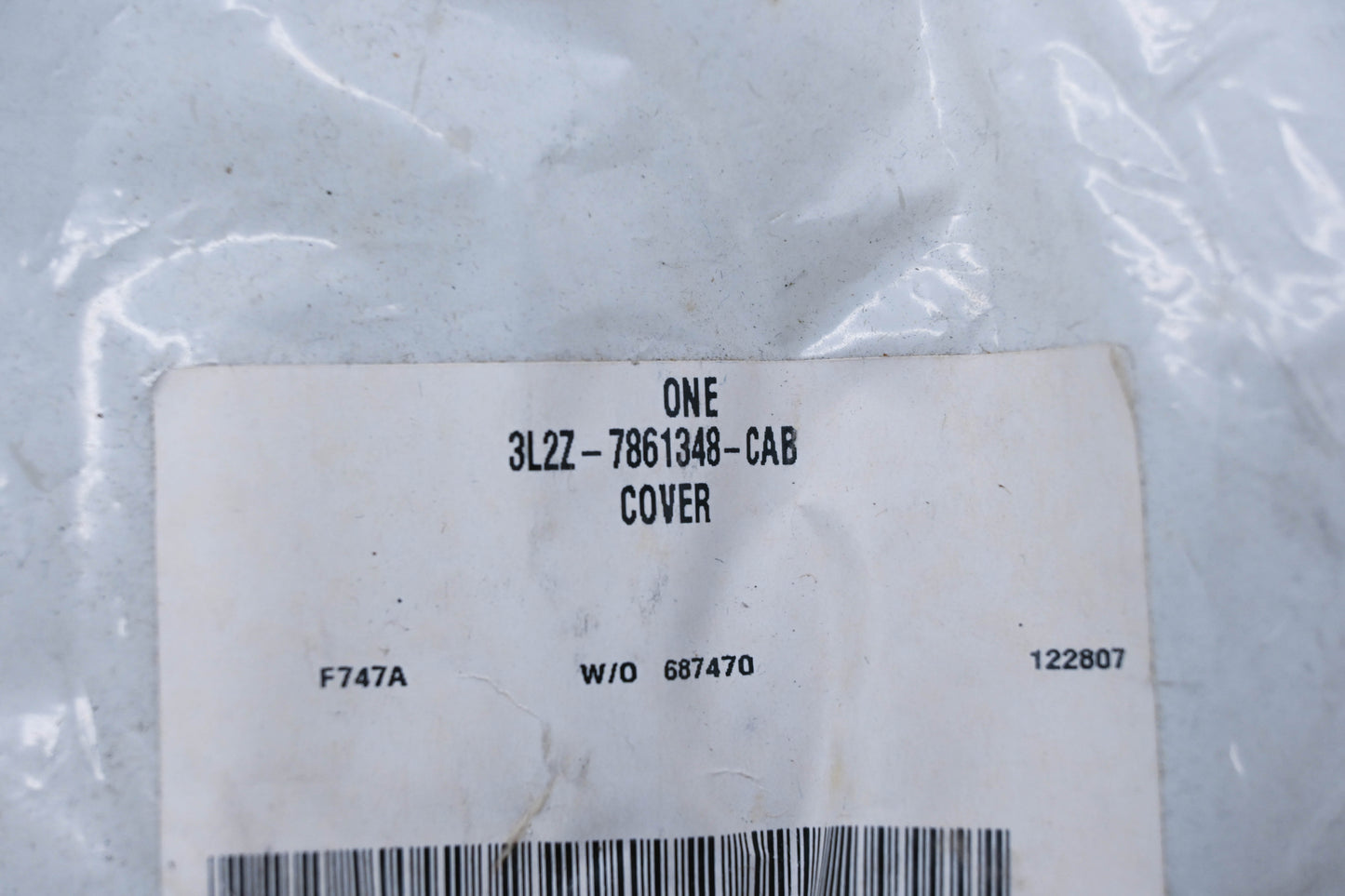 New OEM Ford 3L2Z-7861348-CAB Cover NOS