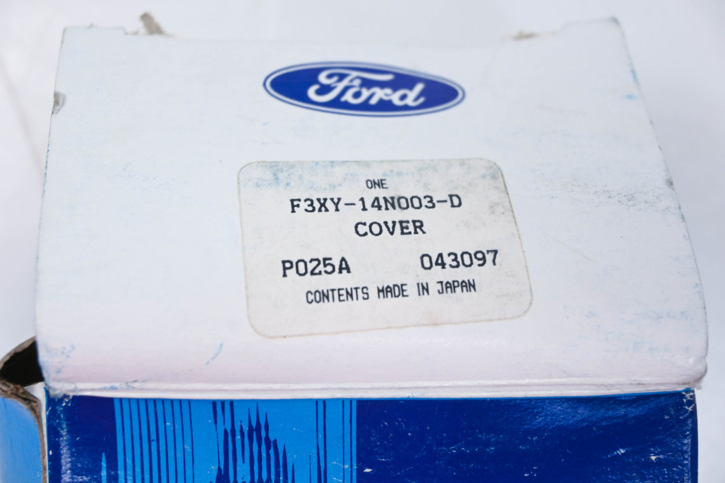 New OEM Ford F3XY-14N003-D Fuse Relay Cover NOS