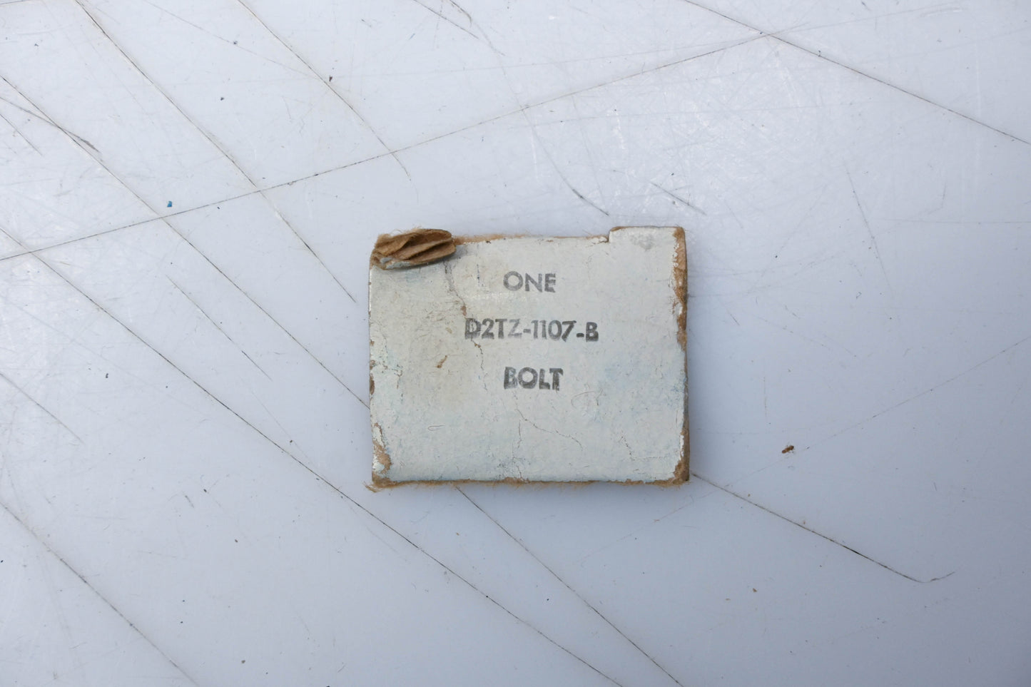 New OEM Ford D2TZ-1107-B Wheel Lug Stud Bolt NOS