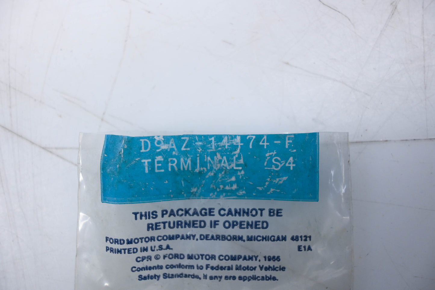 New OEM Ford D9AZ-14474-F Electrical Connection Terminal NOS