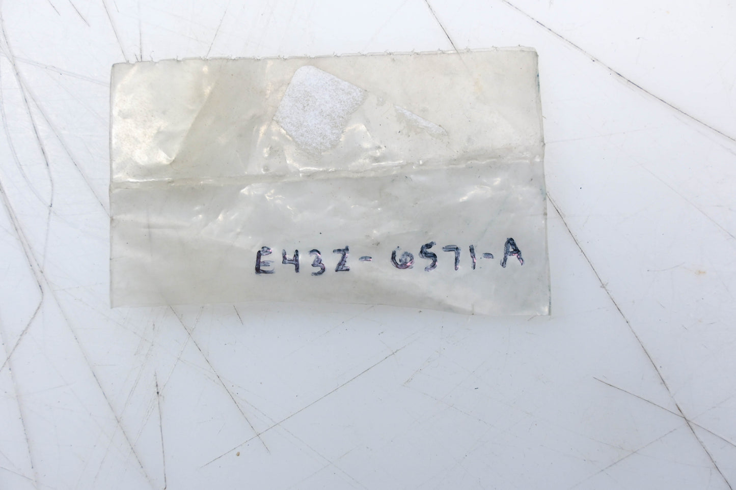 New OEM Ford E43Z-6571-A Engine Valve Stem Seals Qty 4 NOS