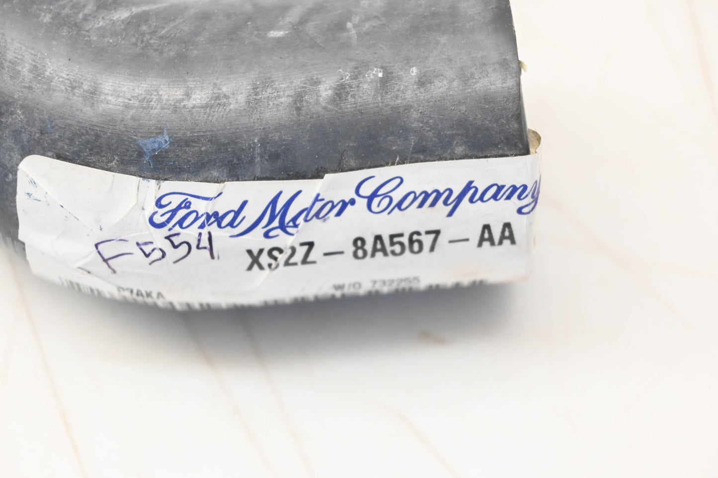 New OEM Ford XS2Z-8A567-AA Curved Coolant Hose NOS