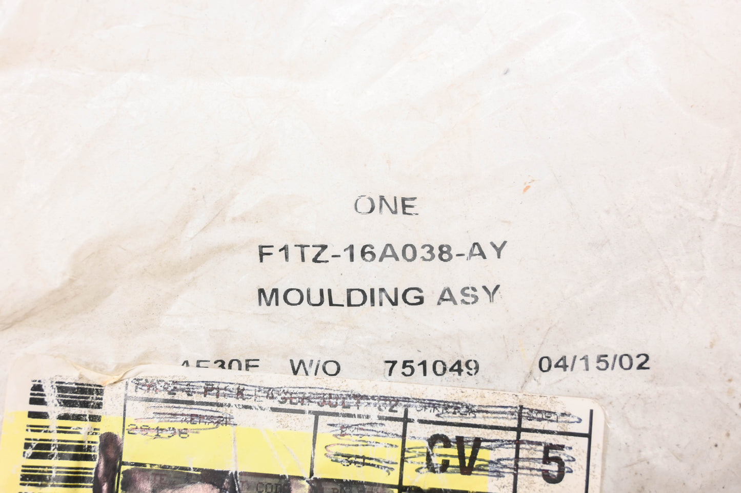 New OEM Ford F1TZ-16A038-AY Right Front Fender Moulding NOS