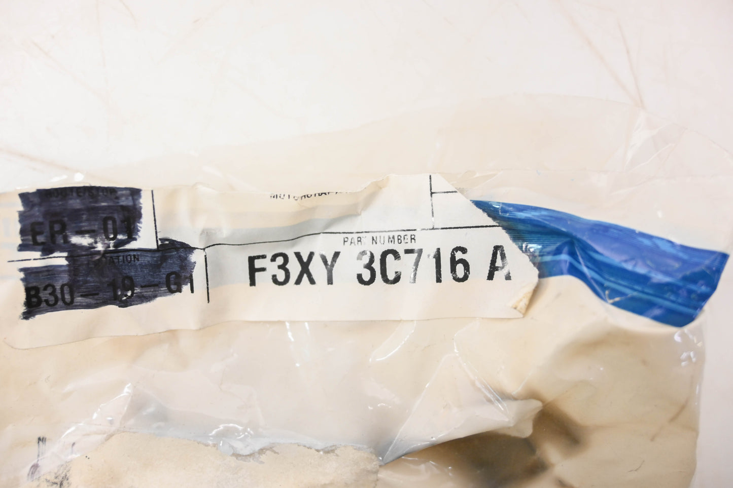 New OEM Ford F3XY-3C716-A Steering Gear Insulator NOS