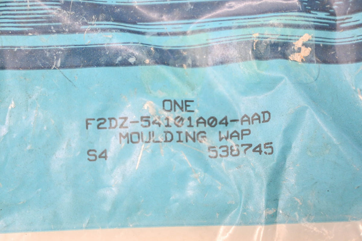 New OEM Ford F2DZ-54101A04-AAD Outer Moulding Kit NOS