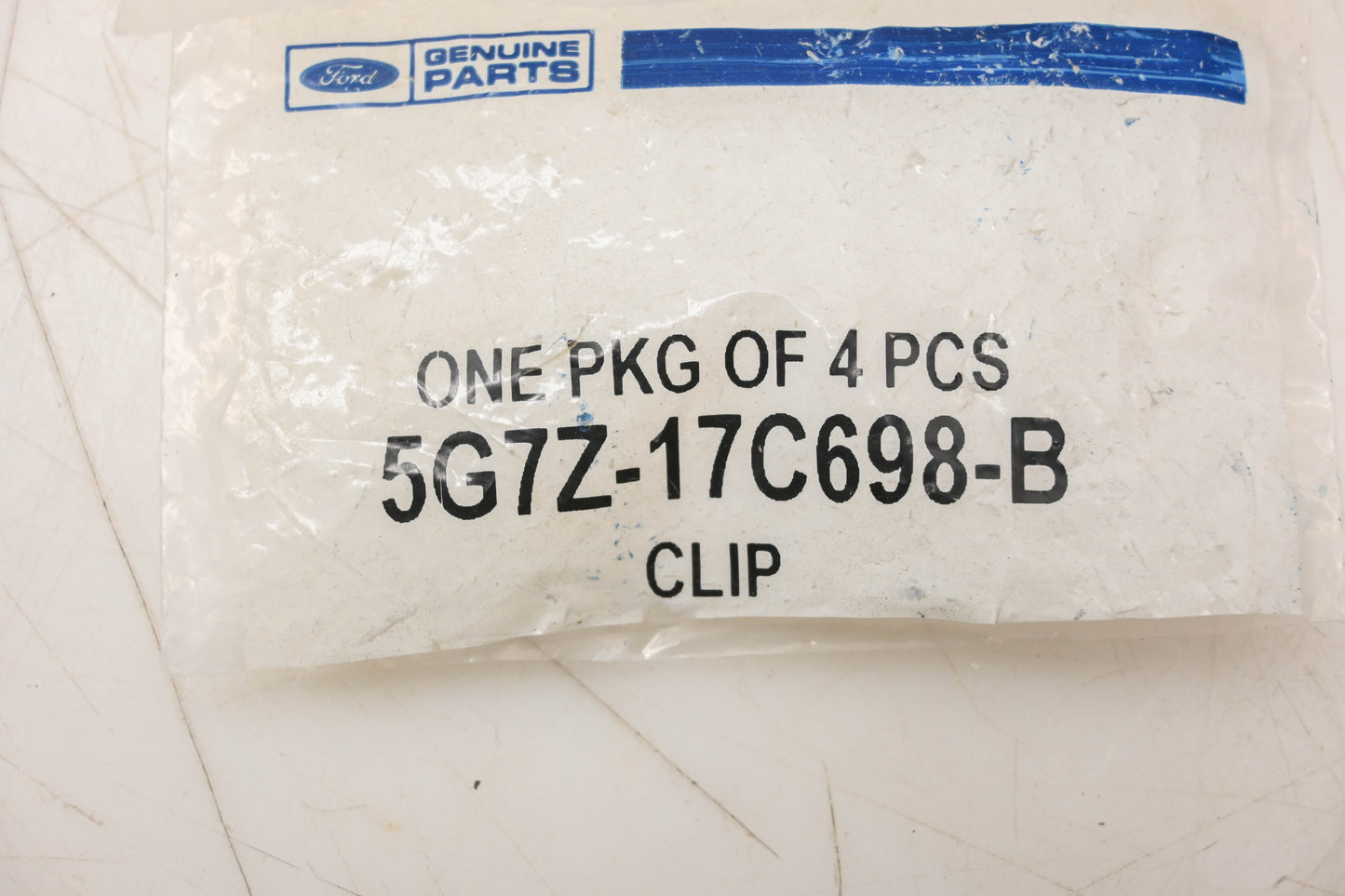 New OEM Ford 5G7Z-17C698-B Retaining Clips Qty 4 NOS