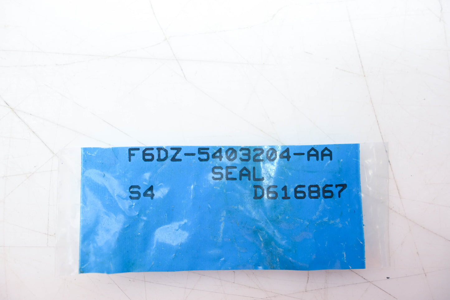 New OEM Ford F6DZ-5403204-AA Seal NOS