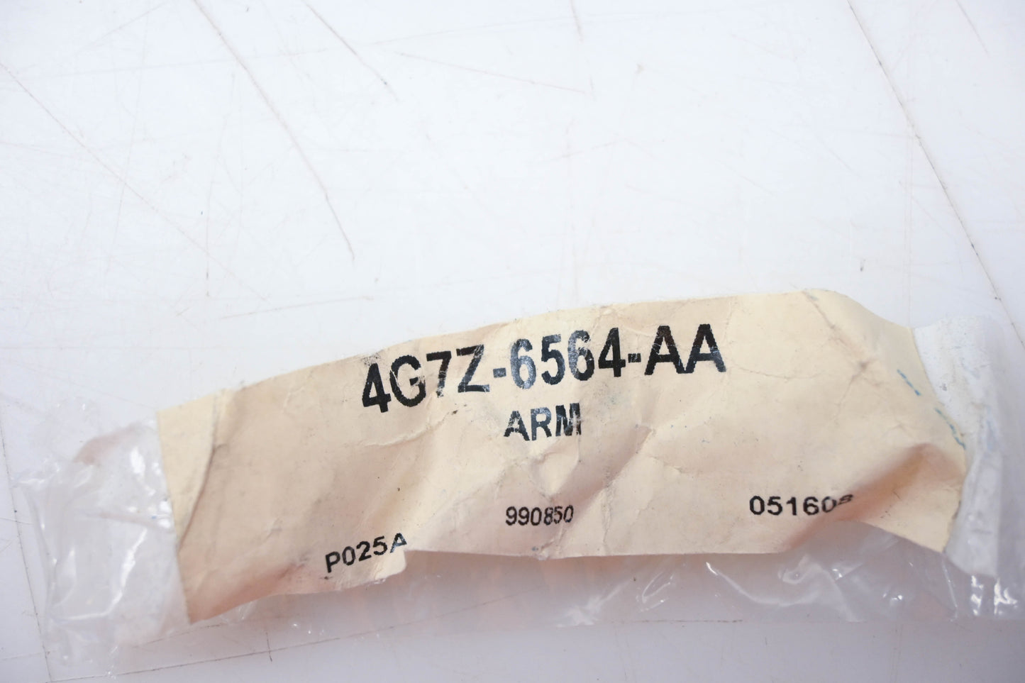 New OEM Ford 4G7Z-6564-AA Engine Rocker Arm Assembly NOS