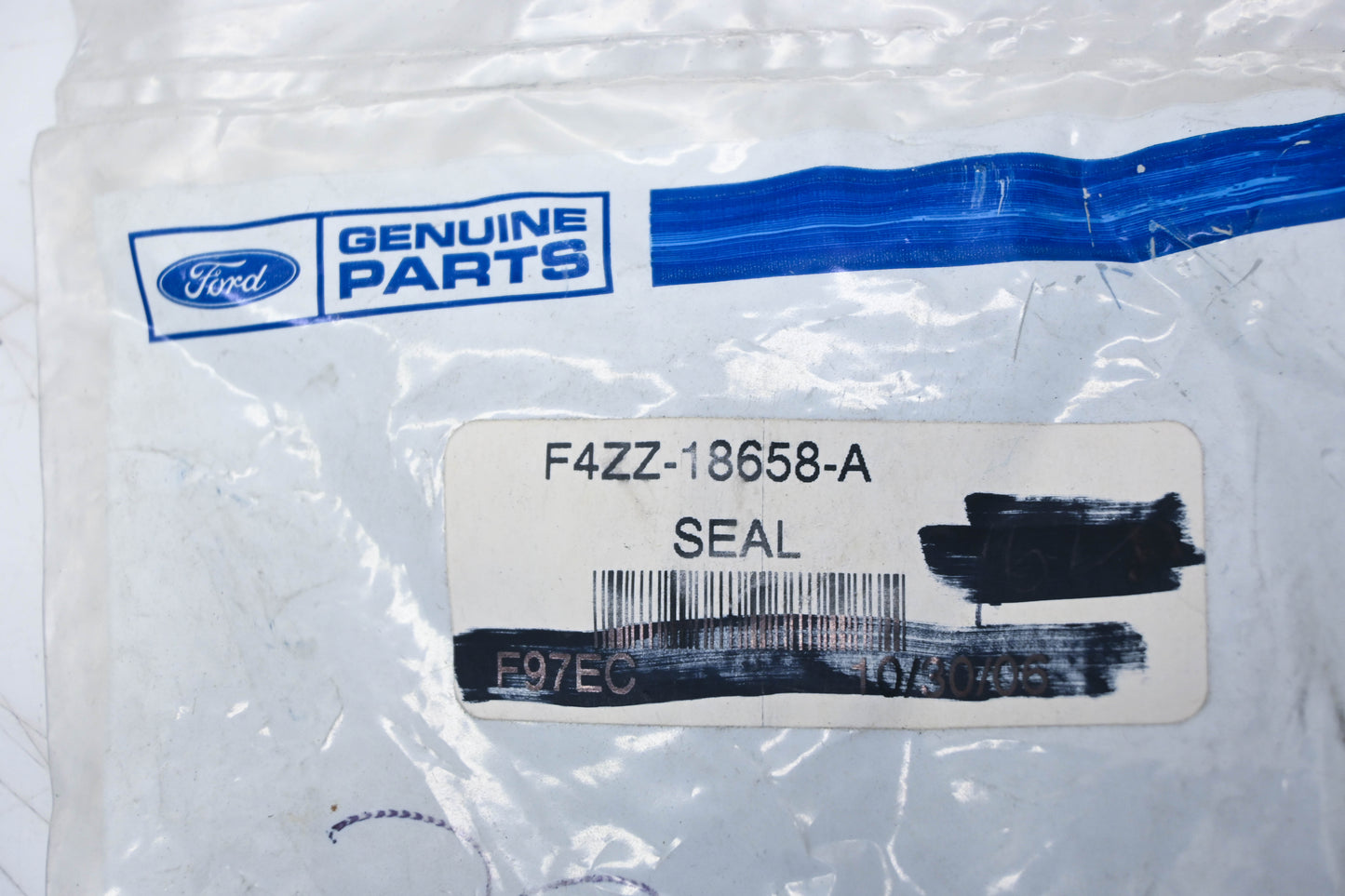 New OEM Ford F4ZZ-18658-A Heater Core Seal NOS