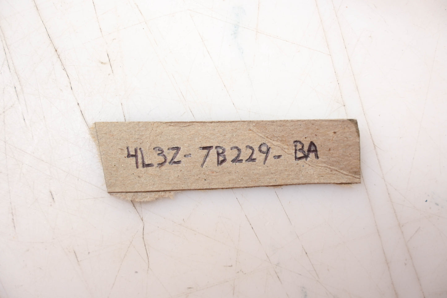 New OEM Ford 4L3Z-7B229-BA Bracket NOS