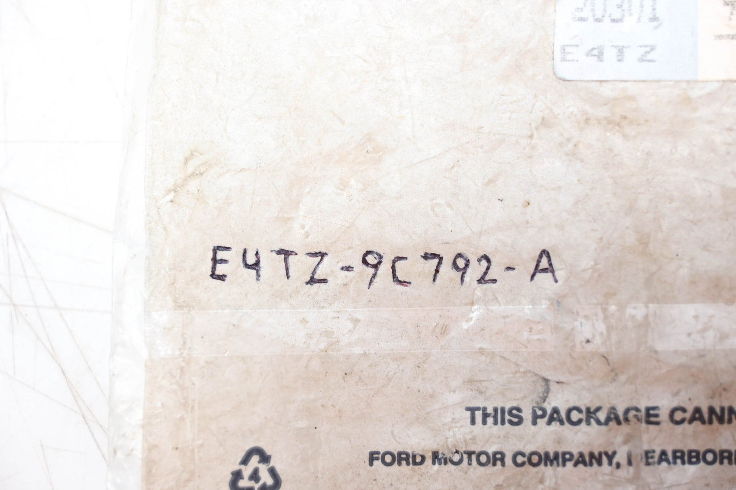 New OEM Ford E4TZ-9C792-A Horn Relay Assembly NOS