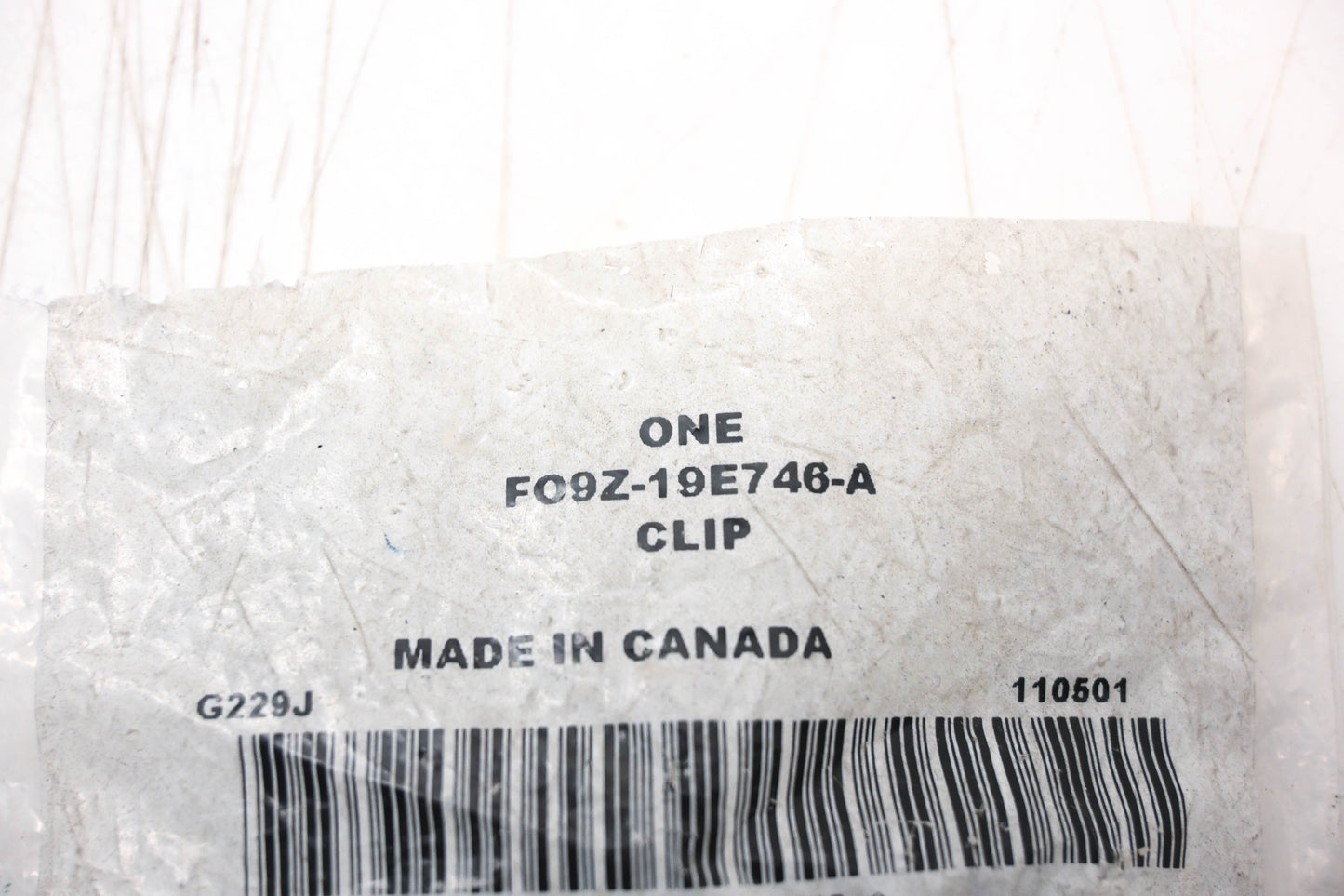 New OEM Ford F09Z-19E746-A Clip NOS