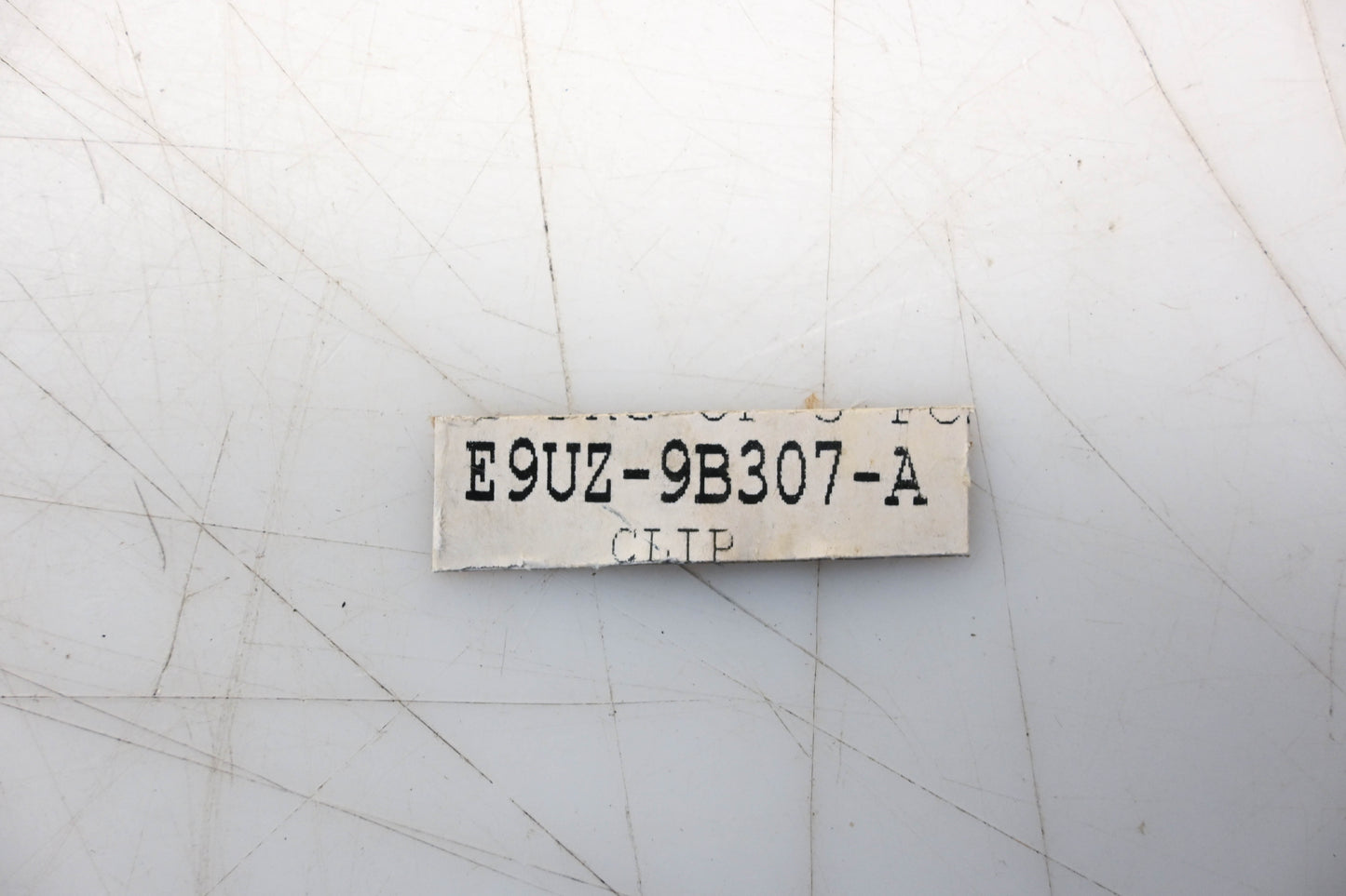 New OEM Ford E9UZ-9B307-A Clip NOS