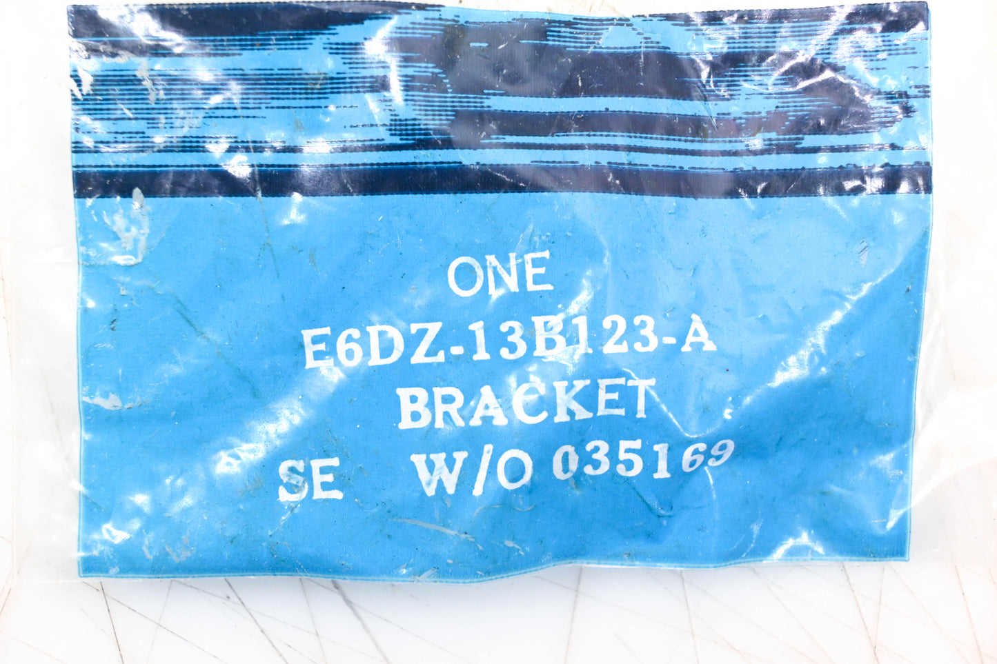 New OEM Ford E6DZ-13B123-A Headlight Housing Brace/ Bracket NOS