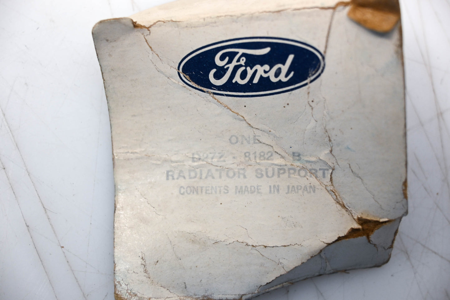 New OEM Ford D27Z-8182-B Radiator Support Bracket NOS