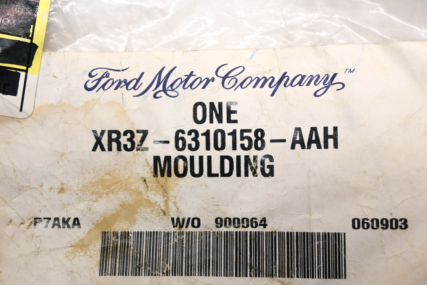 New OEM Ford XR3Z-6310158-AAH Front Side Lower Trim Moulding NOS