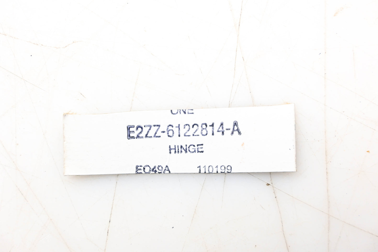 New OEM Ford E2ZZ-6122814-A Lower Door Hinge Assembly NOS