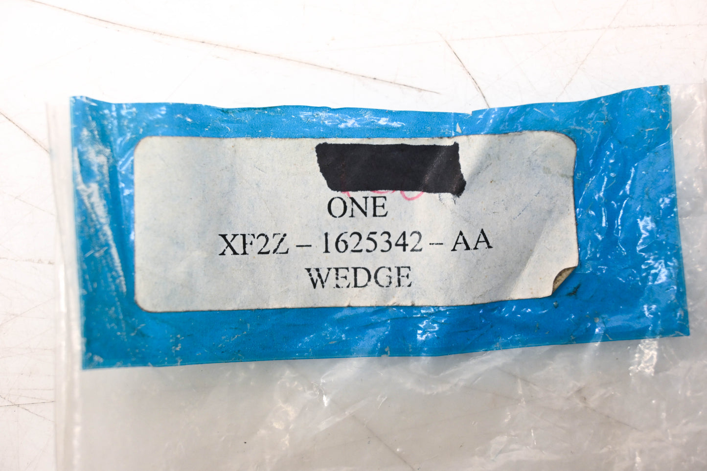 New OEM Ford XF2Z-1625342-AA Window Wedge NOS