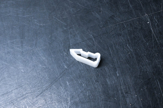 New OEM Ford E99Z-16135W00-A Retainer NOS