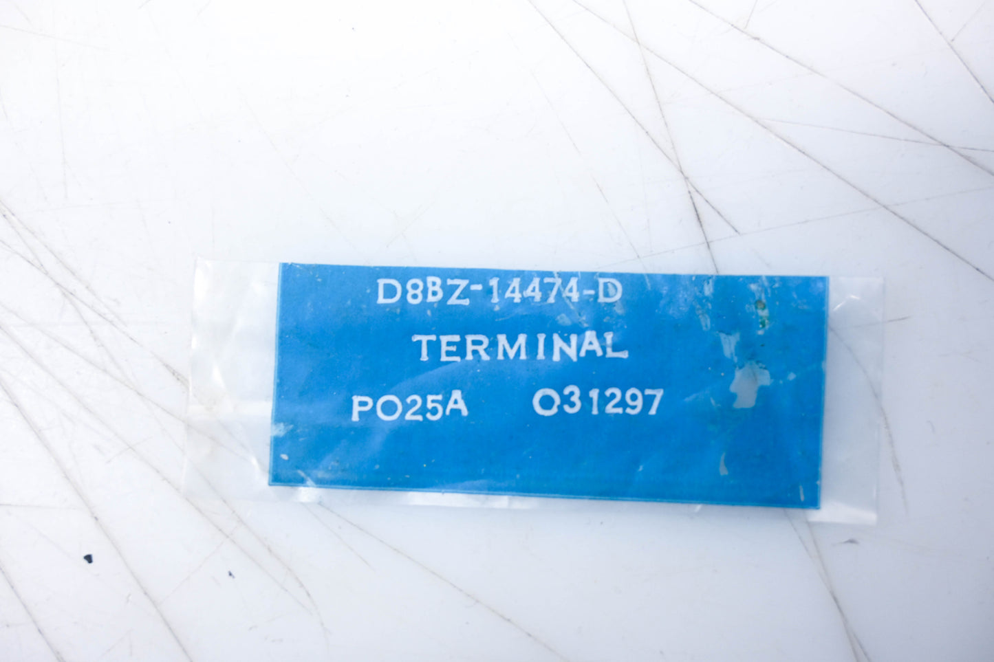 New OEM Ford D8BZ-14474-D Terminal NOS