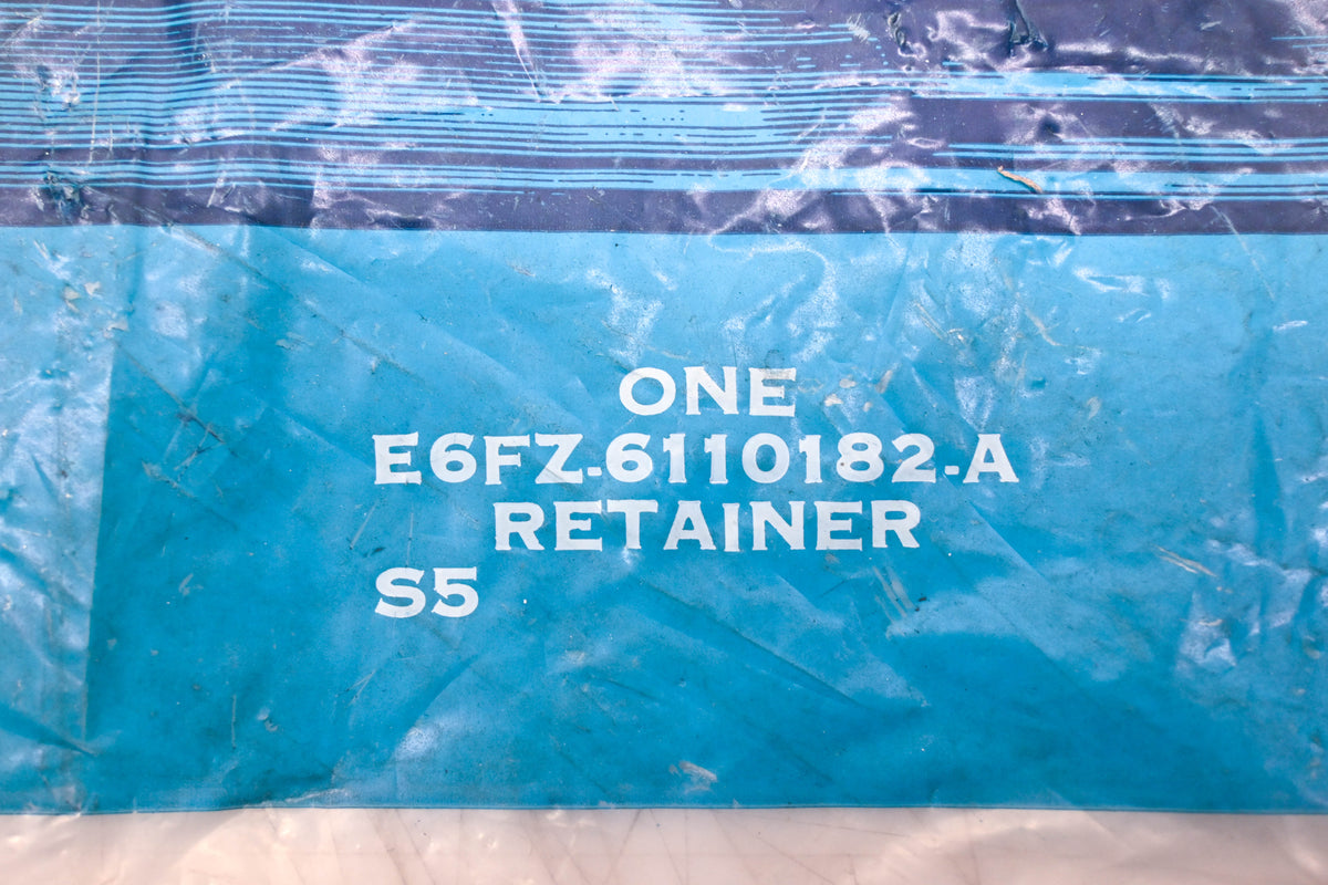New OEM Ford E6FZ-6110182-A Rocker Panel Trim Moulding Retainer Kit NOS