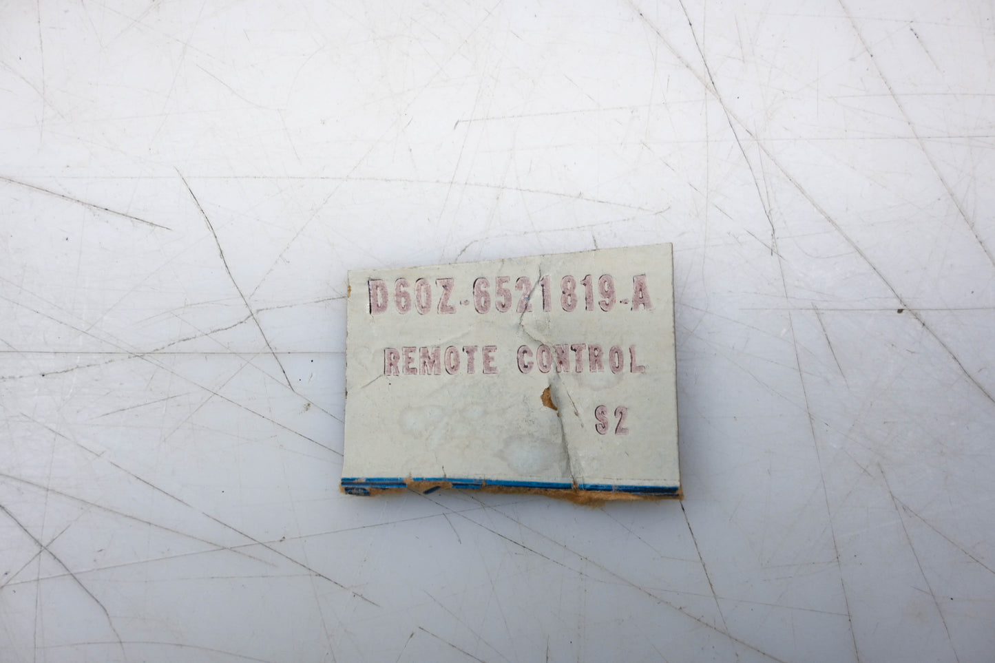 New OEM Ford D6OZ-6521819-A Latch Assembly NOS