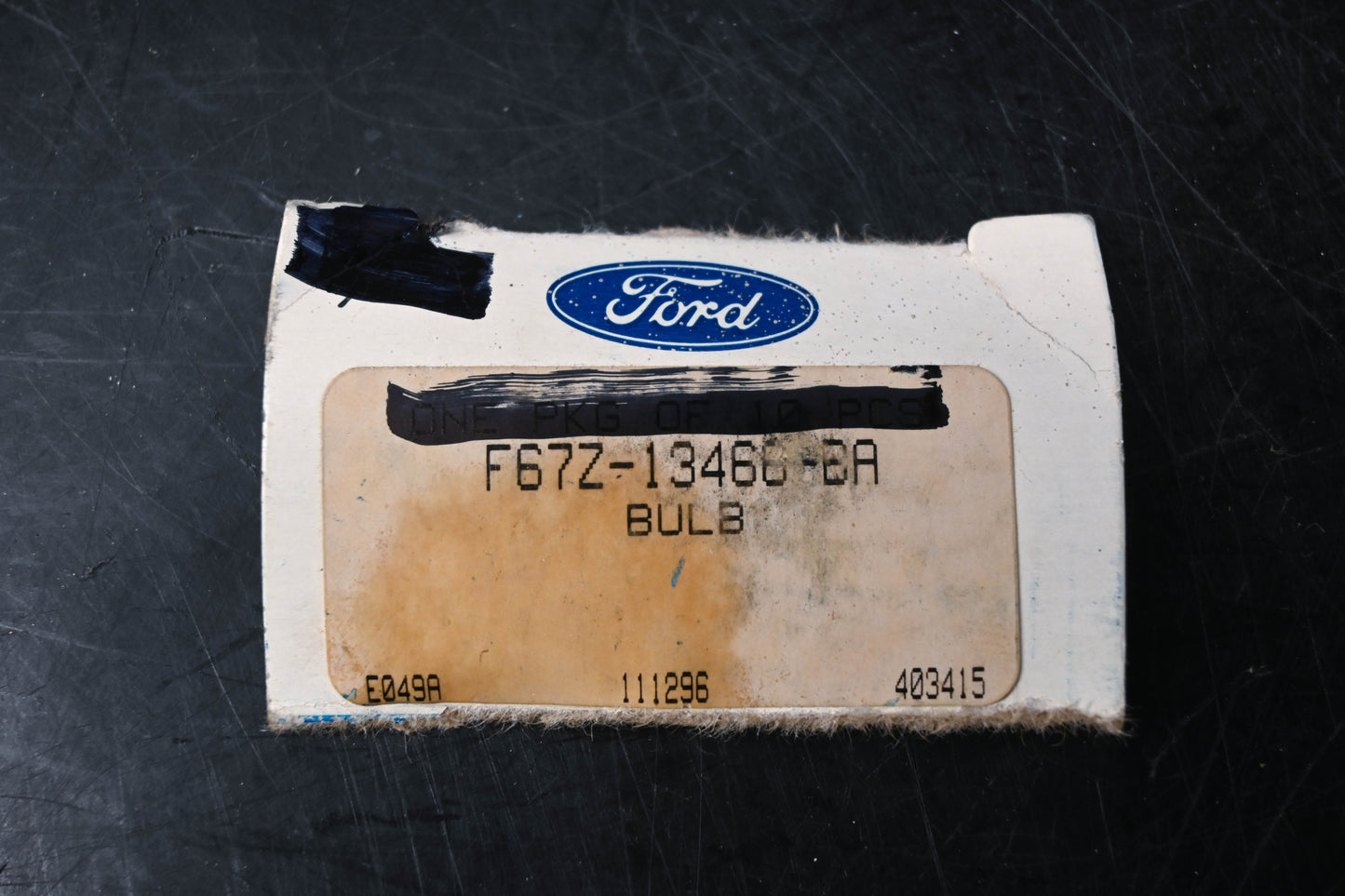 New OEM Ford F67Z-13468-BA Bulb Assembly NOS