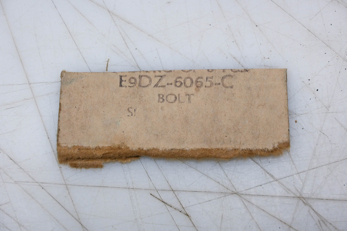 New OEM Ford E9DZ-6065-C Cylinder Head Bolts Qty 2 NOS