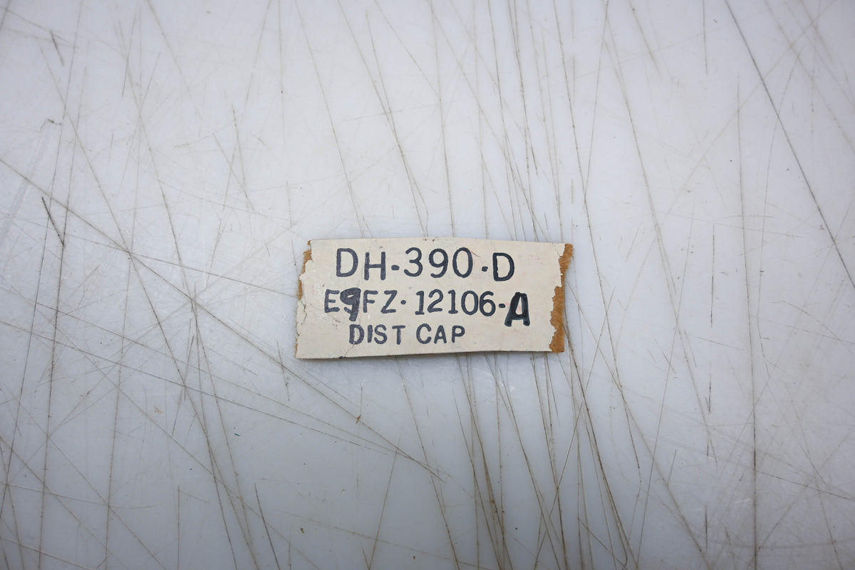 New OEM Motorcraft DH-390-D, E9FZ-12106-A Distributor Cap Assembly NOS