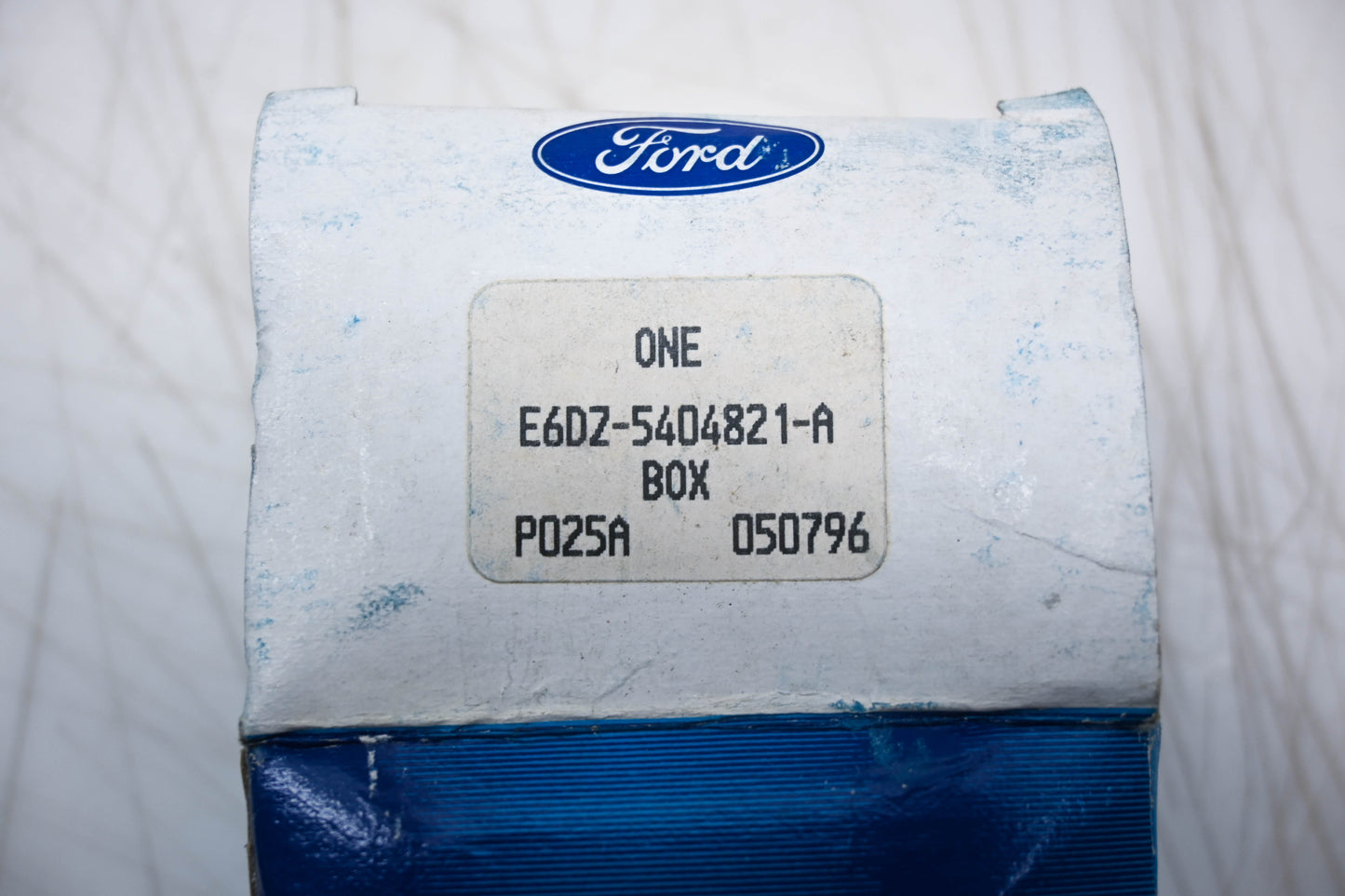 New OEM Ford E6DZ-5404821-A Console Ashtray/ Box NOS