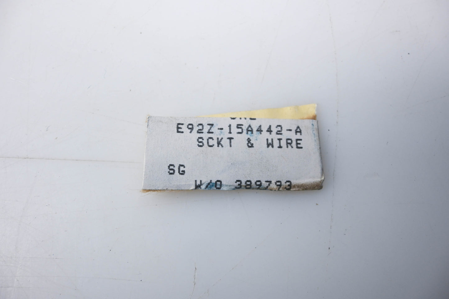New OEM Ford E92Z-15A442-A Socket & Wiring Assembly NOS