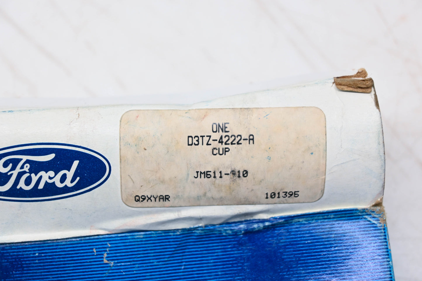 New OEM Ford D3TZ-4222-A Differential Race Bearing Cup NOS