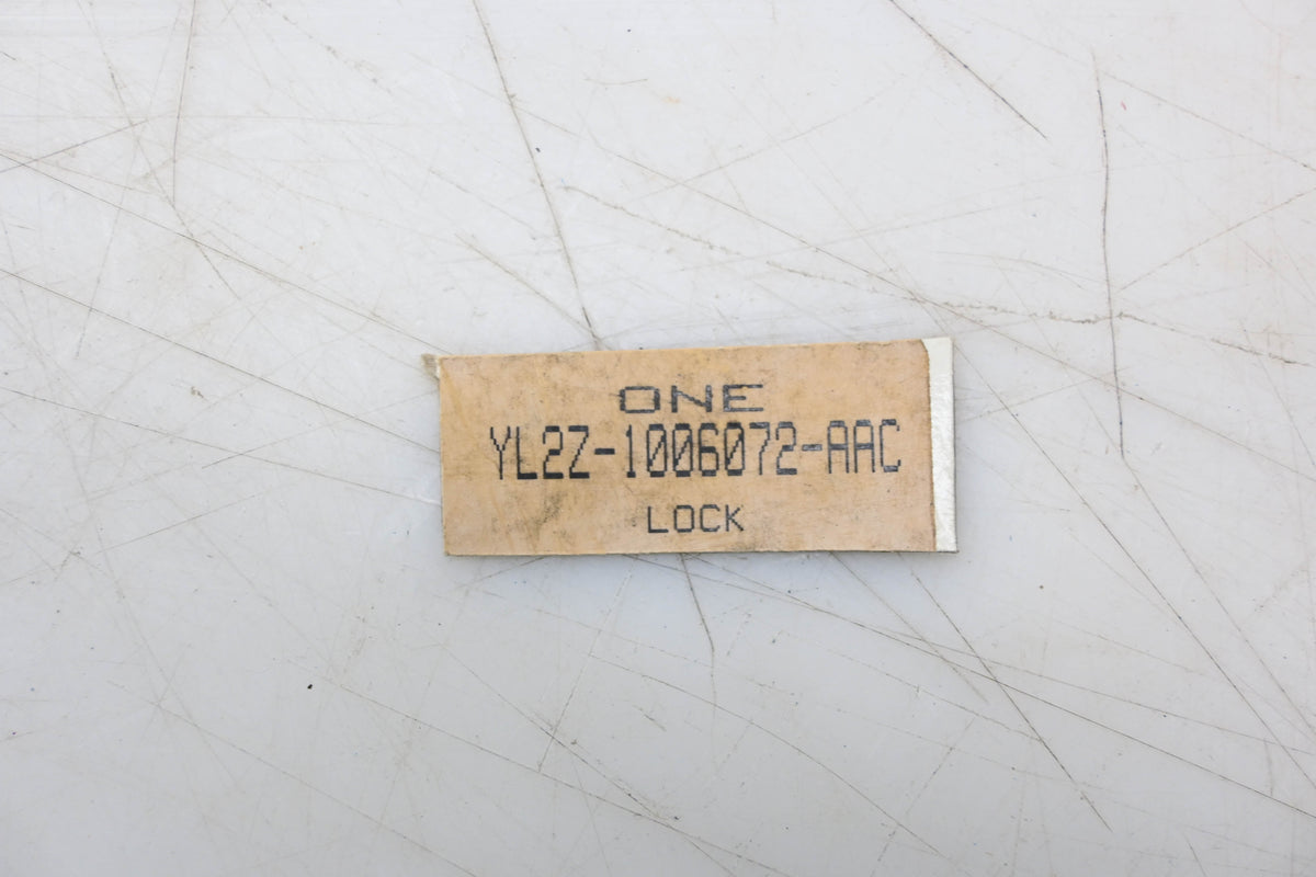 New OEM Ford YL2Z-1006072-AAC Glove Box Latch Assembly NOS