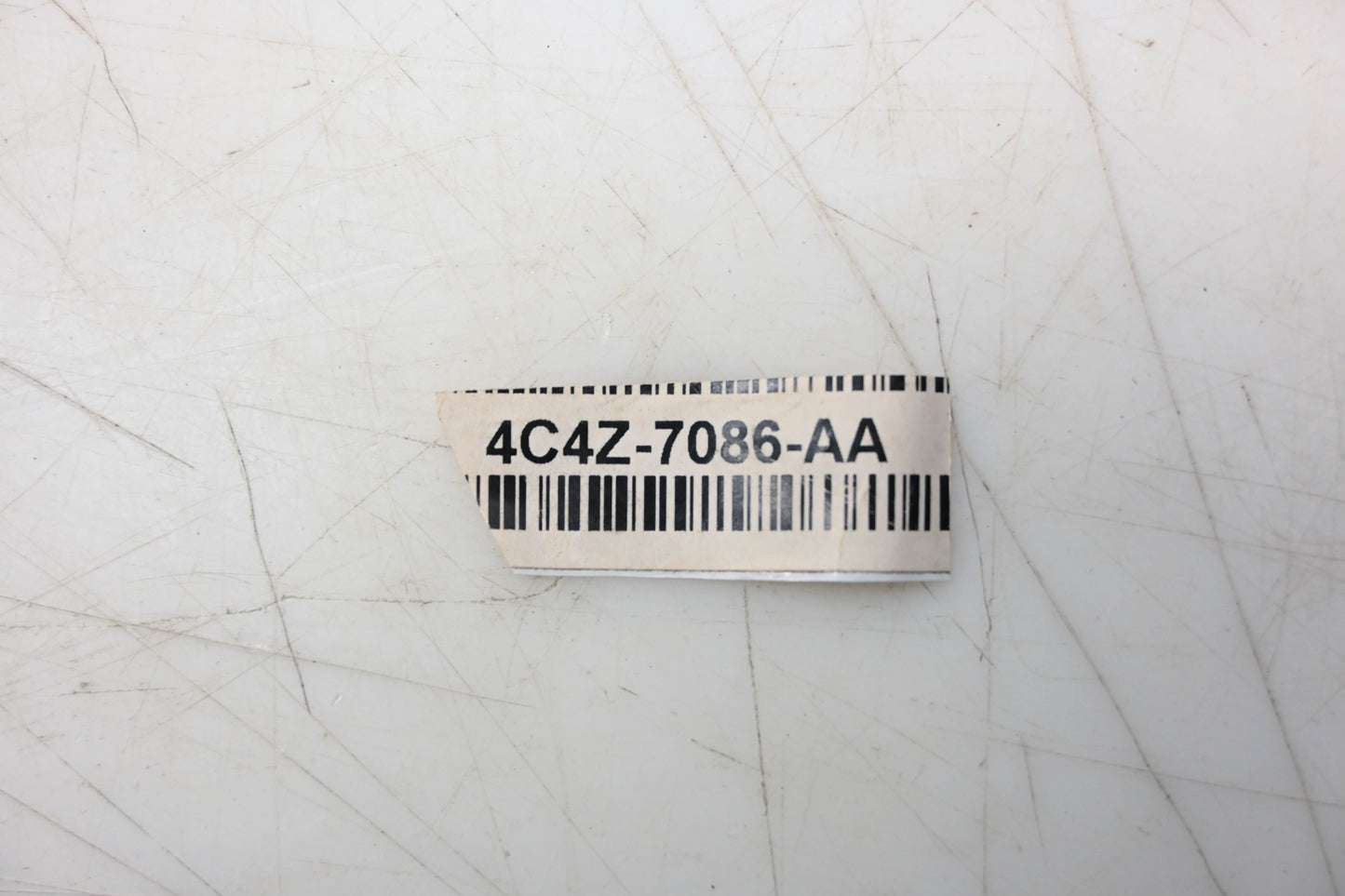 New OEM Ford 4C4Z-7086-AA Gasket NOS