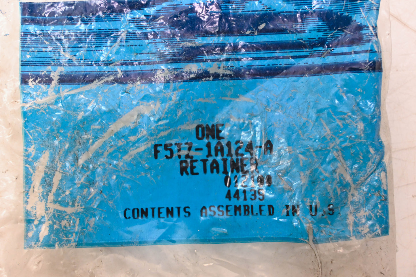 New OEM Ford F5TZ-1A124-A Retainer Assembly NOS