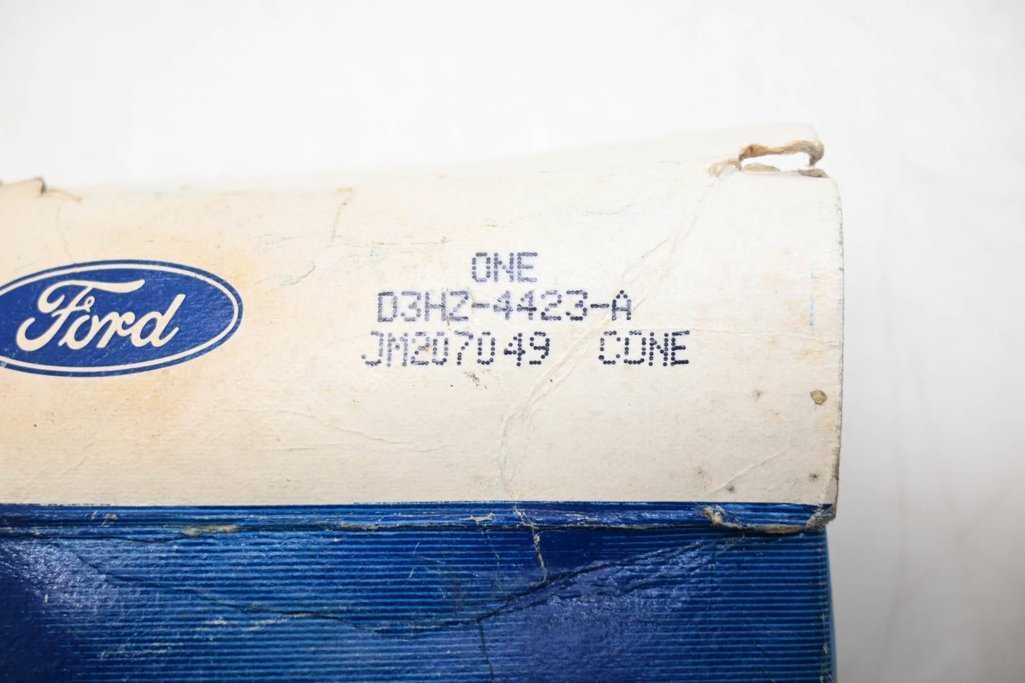 New OEM Ford D3HZ-4423-A Bearing NOS