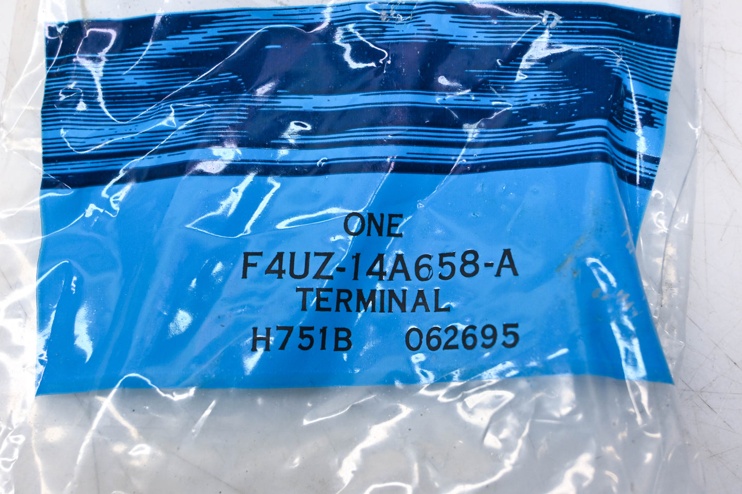 New OEM Ford F4UZ-14A658-A Sliding Door Terminal Assembly NOS