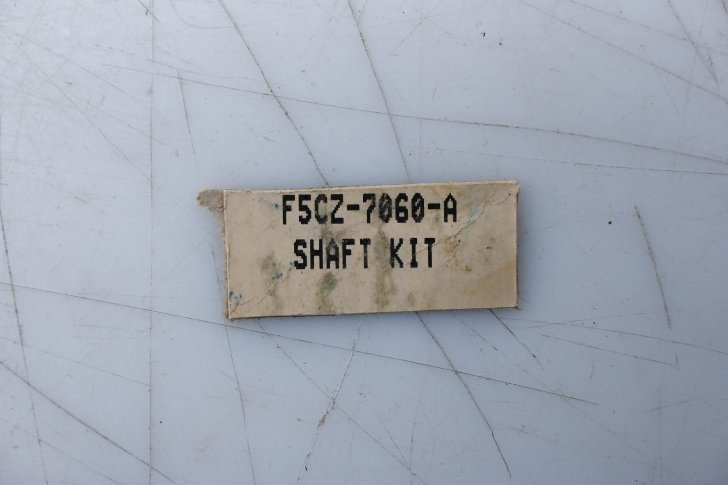 New OEM Ford F5CZ-7060-A Output Shaft Assembly NOS
