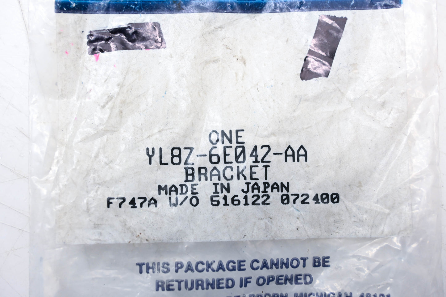 New OEM Ford YL8Z-6E042-AA Bracket NOS