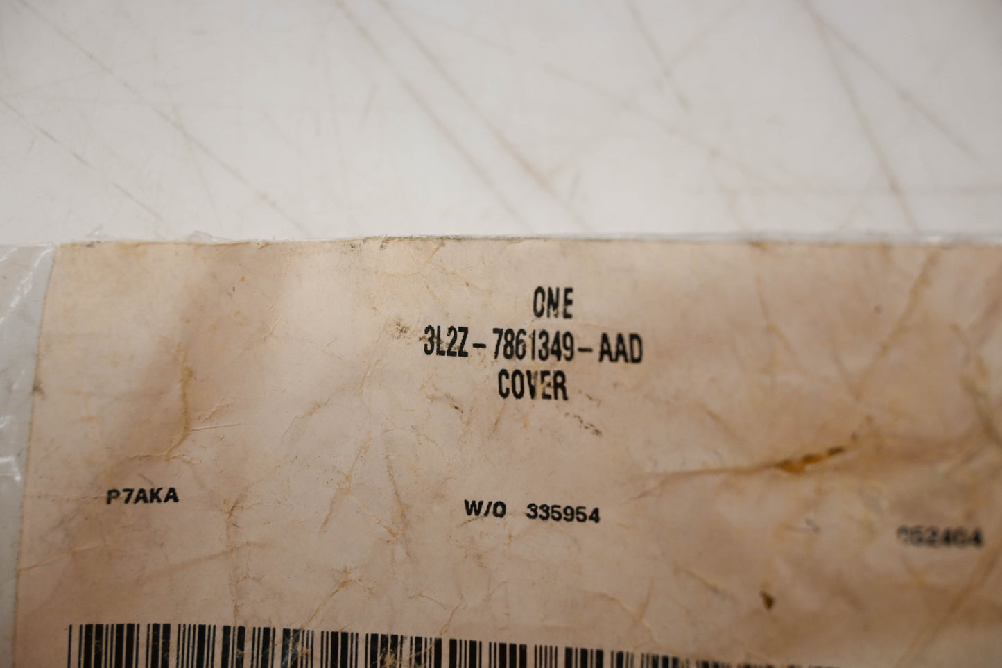 New OEM Ford 3L2Z-7861349-AAD Cover NOS