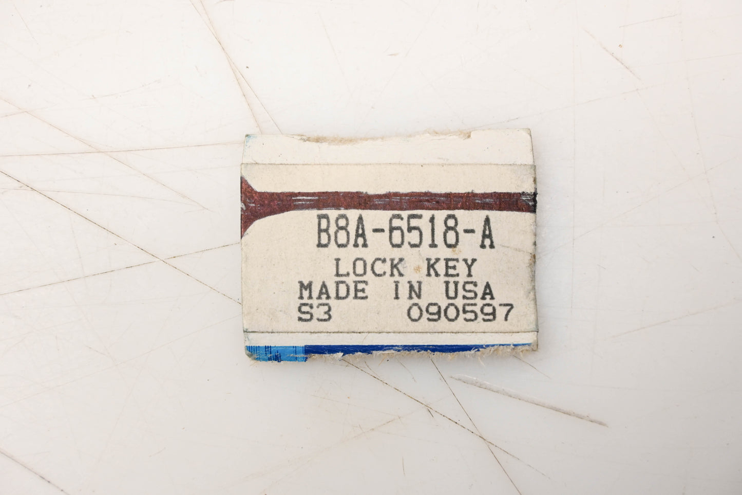 New OEM Ford B8A-6518-A Valve Spring Retainer Lock Keys Qty 8 NOS