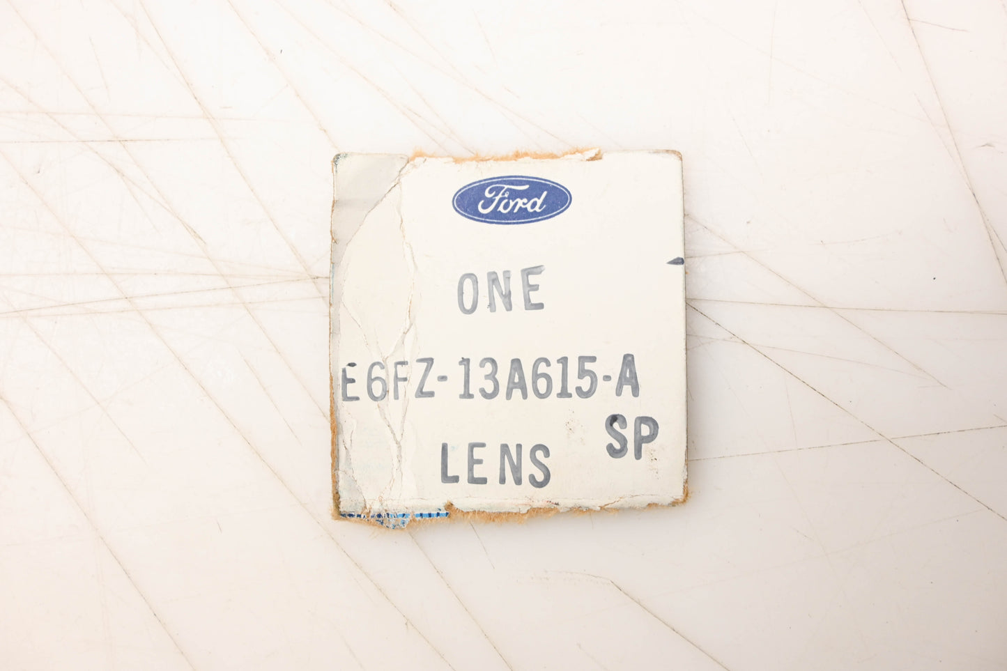 New OEM Ford E6FZ-13A615-A Brake Lamp Lens Kit NOS